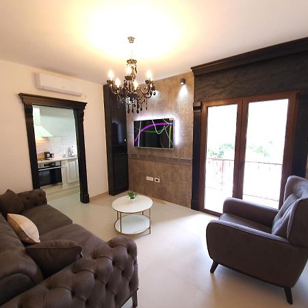 Clive Apartments Kotor Dış mekan fotoğraf
